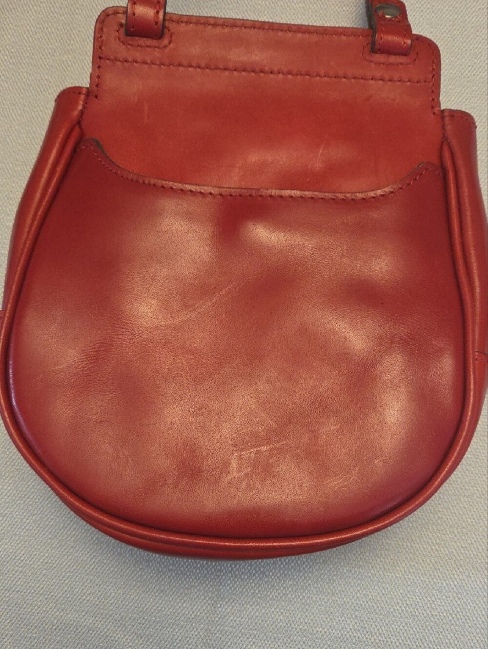 Patricia Nash Red Leather Embossed Flap Crossbody with Decorative Clasp - Picture 4 of 8